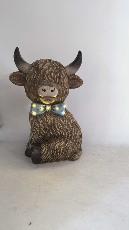 Solar Garden Statues with LED Lights Dog Frog Gnome Highland Cow Rabbit Cat Bear Collection KHSOLAR01