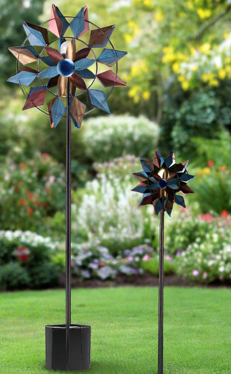 Solar metal wind spinner with LED light glowing in garden
Dual-blade kinetic wind spinner for patio and flower bed
Decorative garden stake spinner with stable base
Solar-powered wind spinner during daytime
Outdoor spinner LED kinetic sculpture