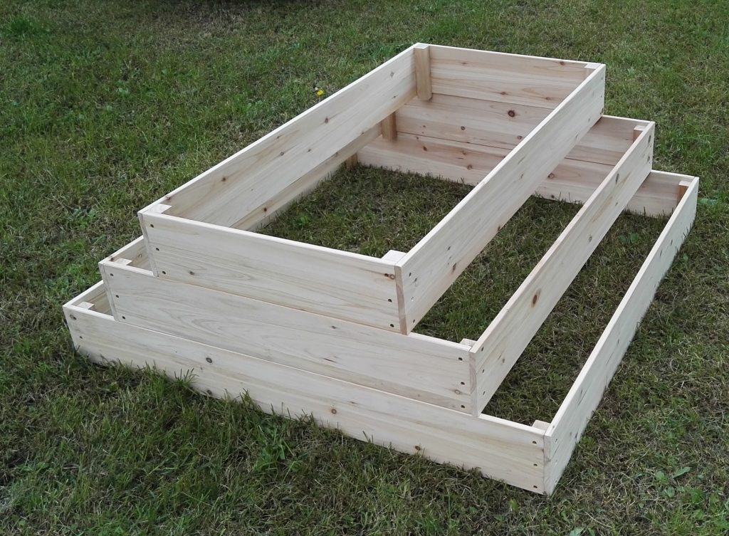 3-tier wooden raised garden bed on lawn
Step-style cedar planter box for vegetables and herbs
Easy-to-assemble elevated garden bed with tiered design

Outdoor wooden planter with 3 levels for home gardening
Spacious planter box for backyard flower and herb gardens
Durable raised bed for patio vegetable planting