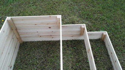 3-tier wooden raised garden bed on lawn
Step-style cedar planter box for vegetables and herbs
Easy-to-assemble elevated garden bed with tiered design

Outdoor wooden planter with 3 levels for home gardening
Spacious planter box for backyard flower and herb gardens
Durable raised bed for patio vegetable planting