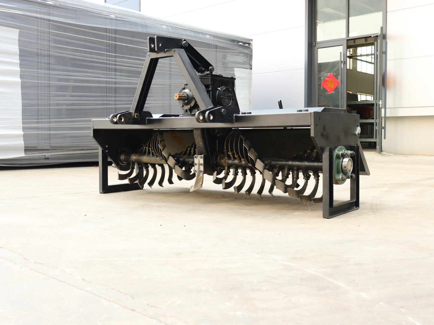 75" 3-Point Hitch Rotary Tiller for 30–60 HP Tractors with 52 Blades, 12–16 cm Working Depth & PTO Drive SU3PT72
