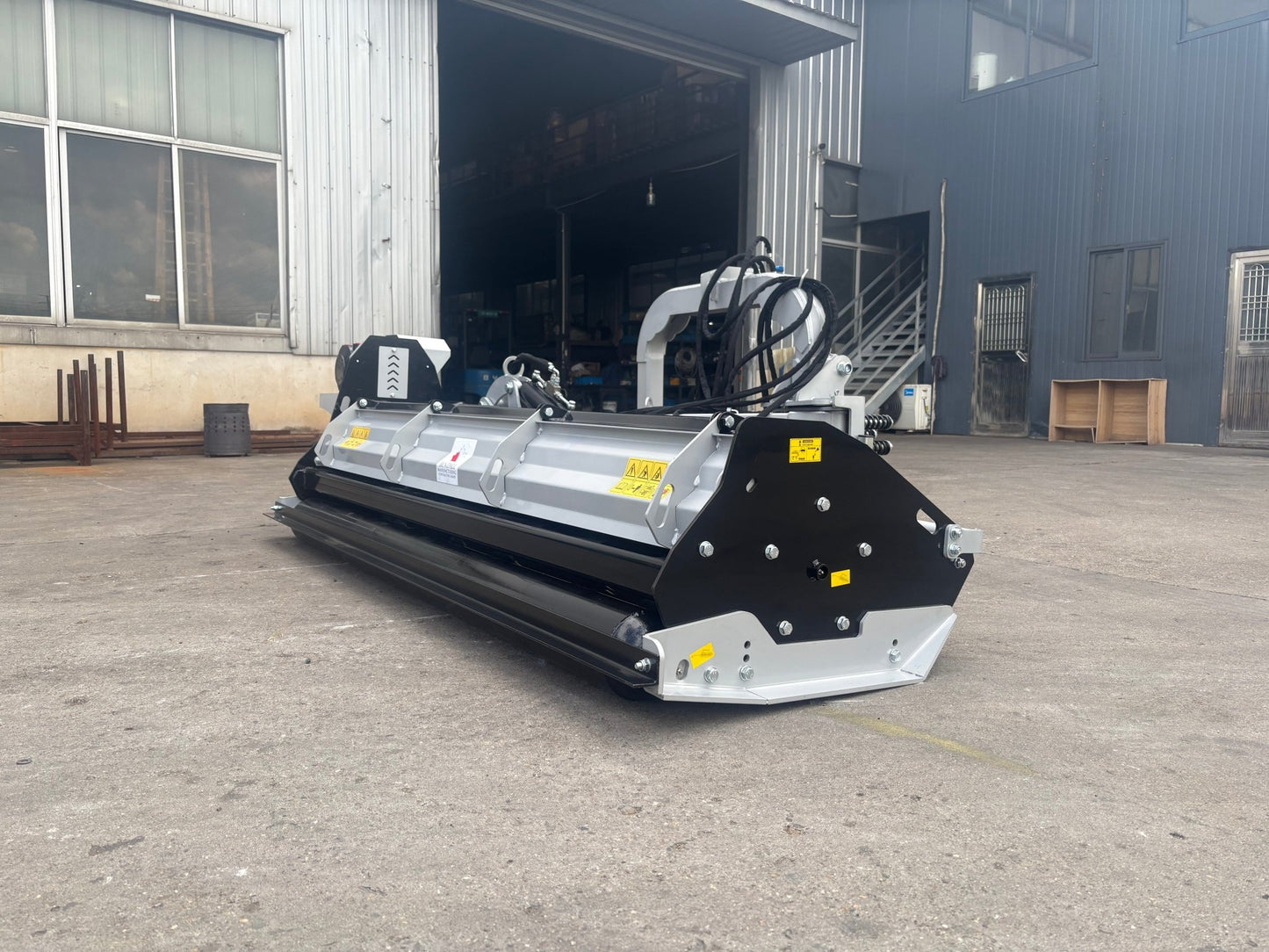 BEPS Heavy Duty Verge Flail Mower – Hydraulic Side Shift for Tractors 63″–94″ - with 63" Cutting Width | Sold by Uncle Wiener's Wholesale