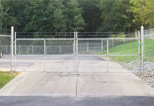 Commercial Chain Link Double Drive Gate with 3 - Strand Barb Wire – 26′ 10″ W x 6′ H Heavy - Duty Steel Security Gate 2610BW6 - with | Sold by Uncle Wiener's Wholesale