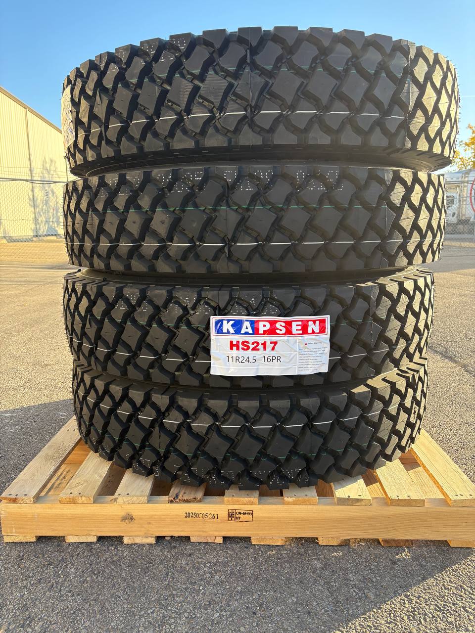 Commercial Truck & Bus Tires – DOT Approved TBR, 11R22.5, 295/75R22.5, 11R24.5 by Kapsen & Zwart - TBR (Truck & Bus Radial) Commercial Tire with KAPSEN ALL POSITION HS205 | Sold by Uncle Wiener's Wholesale