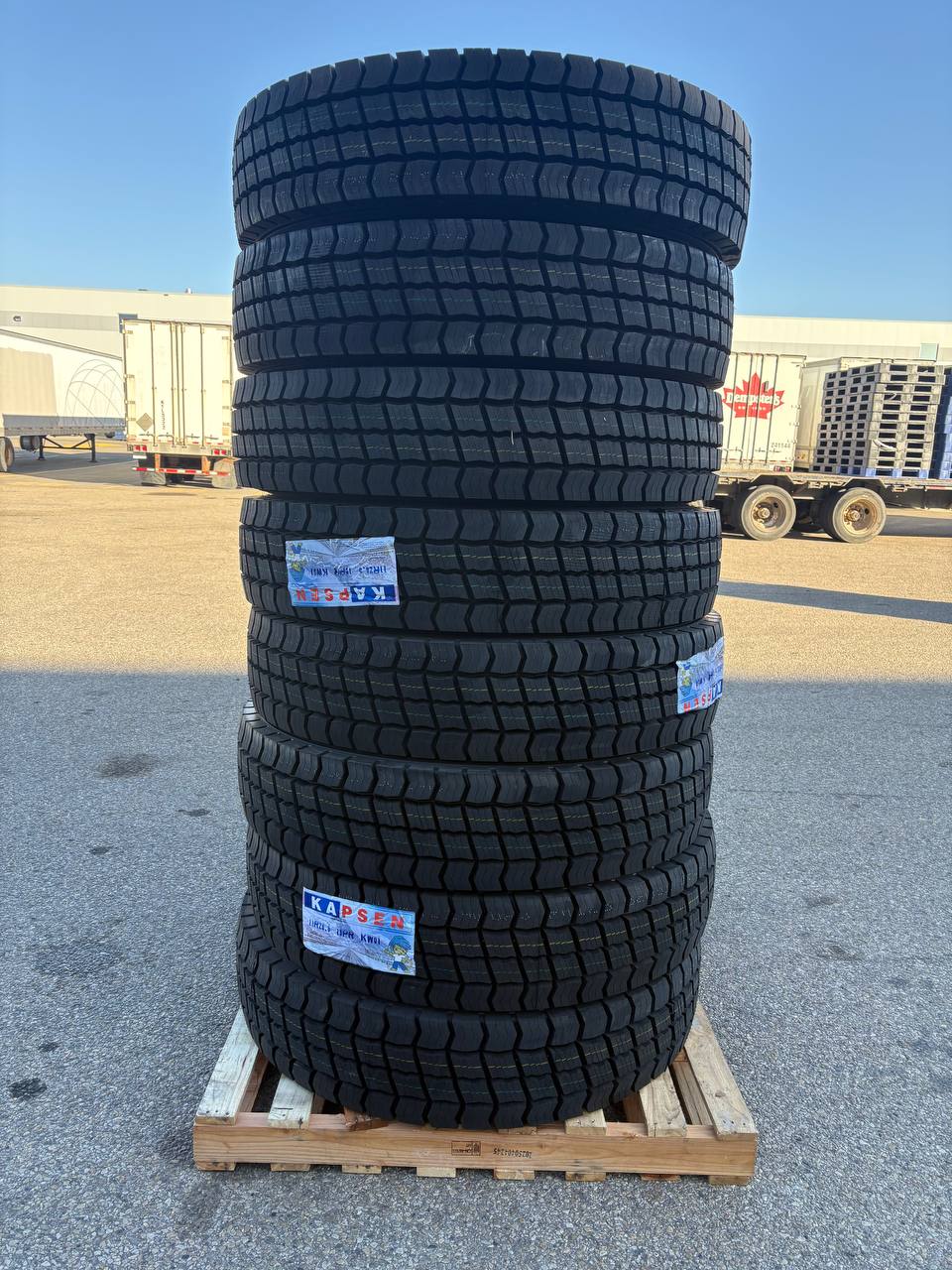 Commercial Truck & Bus Tires – DOT Approved TBR, 11R22.5, 295/75R22.5, 11R24.5 by Kapsen & Zwart - TBR (Truck & Bus Radial) Commercial Tire with KAPSEN DRIVE OPEN HS217 | Sold by Uncle Wiener's Wholesale