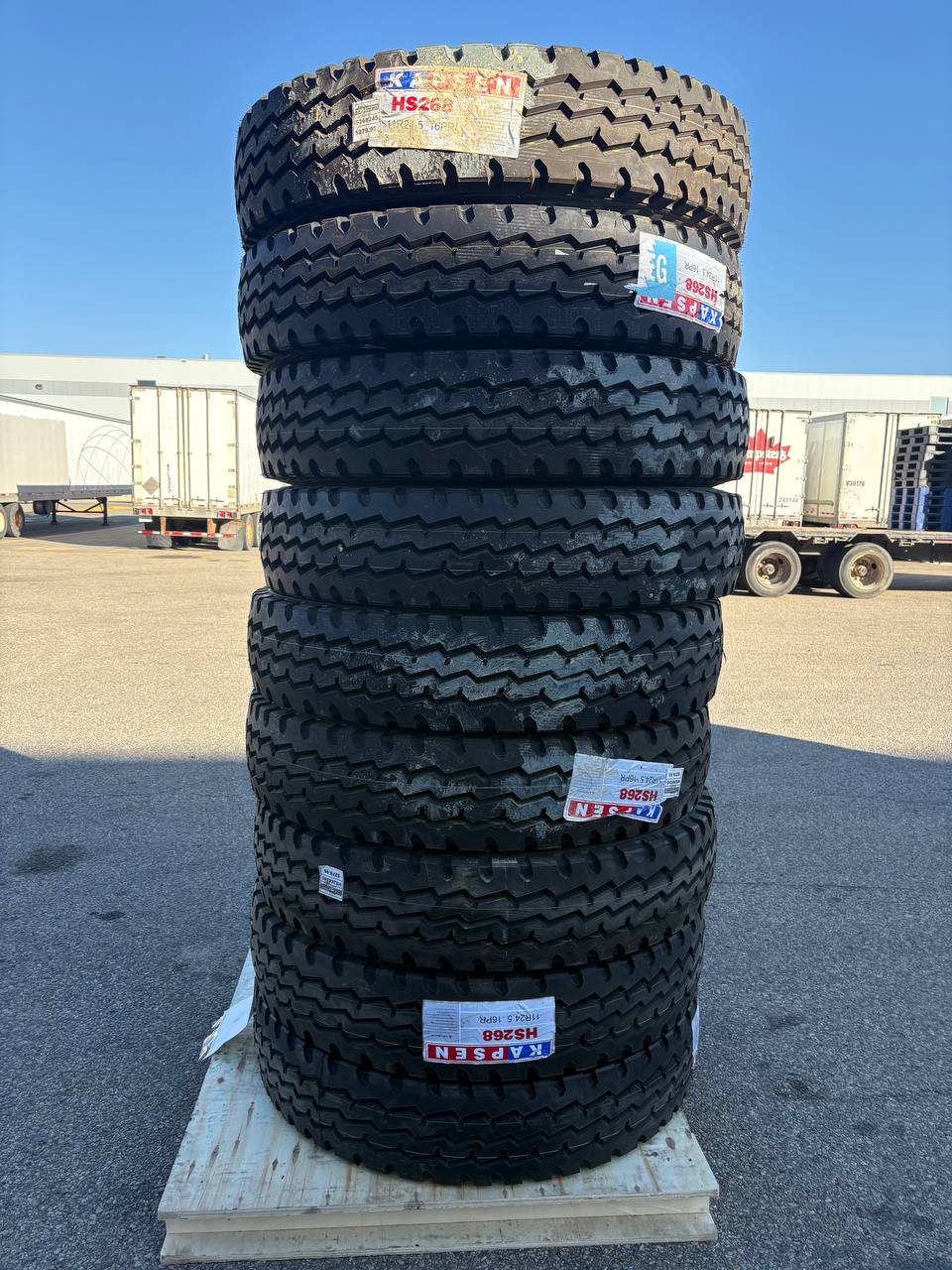 Commercial Truck & Bus Tires – DOT Approved TBR, 11R22.5, 295/75R22.5, 11R24.5 by Kapsen & Zwart - TBR (Truck & Bus Radial) Commercial Tire with KAPSEN DRIVE OPEN HS217 | Sold by Uncle Wiener's Wholesale