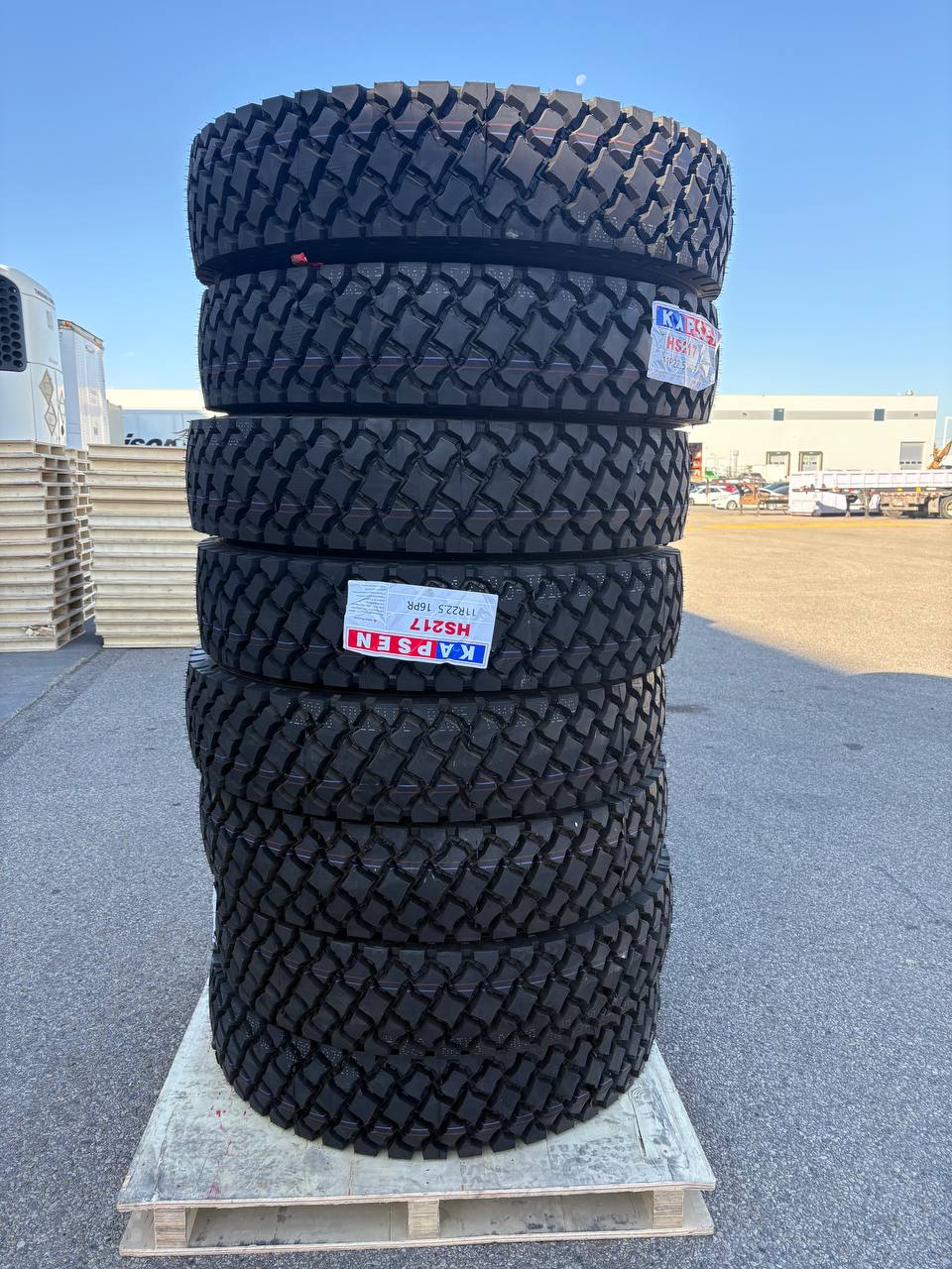 Commercial Truck & Bus Tires – DOT Approved TBR, 11R22.5, 295/75R22.5, 11R24.5 by Kapsen & Zwart - TBR (Truck & Bus Radial) Commercial Tire with KAPSEN WINTER TIRES KW01 | Sold by Uncle Wiener's Wholesale