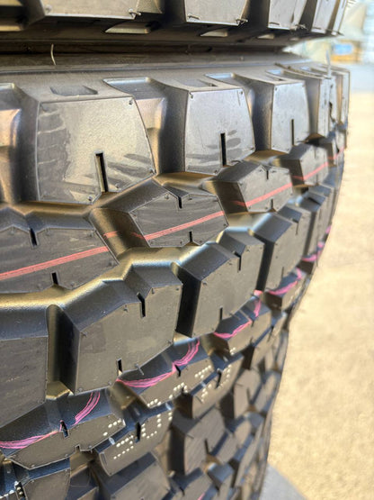 Commercial Truck & Bus Tires – DOT Approved TBR, 11R22.5, 295/75R22.5, 11R24.5 by Kapsen & Zwart - TBR (Truck & Bus Radial) Commercial Tire with KAPSEN DRIVE OPEN HS207 | Sold by Uncle Wiener's Wholesale