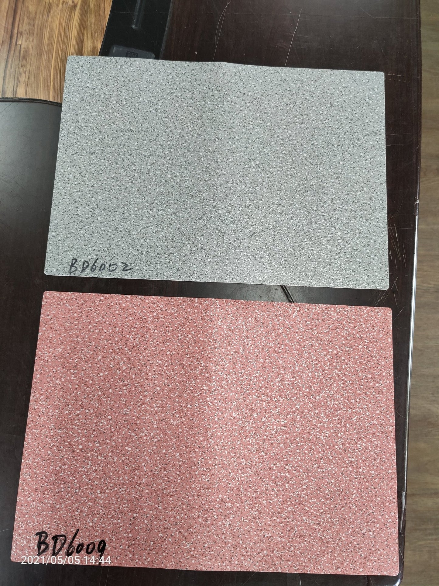 Commercial Vinyl Flooring Roll 2mm Thick 6.6 FT × 65.6 FT 430 SQ FT Multiple Variants BD6002 - with BD6008 RED | Sold by Uncle Wiener's Wholesale