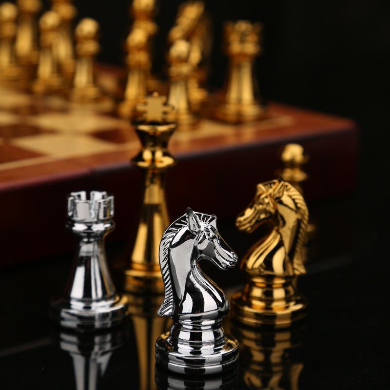 Deluxe Metal Chess Set with Storage – Tournament Board & Staunton Style Pieces – 93C7FX - with | Sold by Uncle Wiener's Wholesale