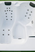 Easy-to-use digital control panel for outdoor hot tub settings