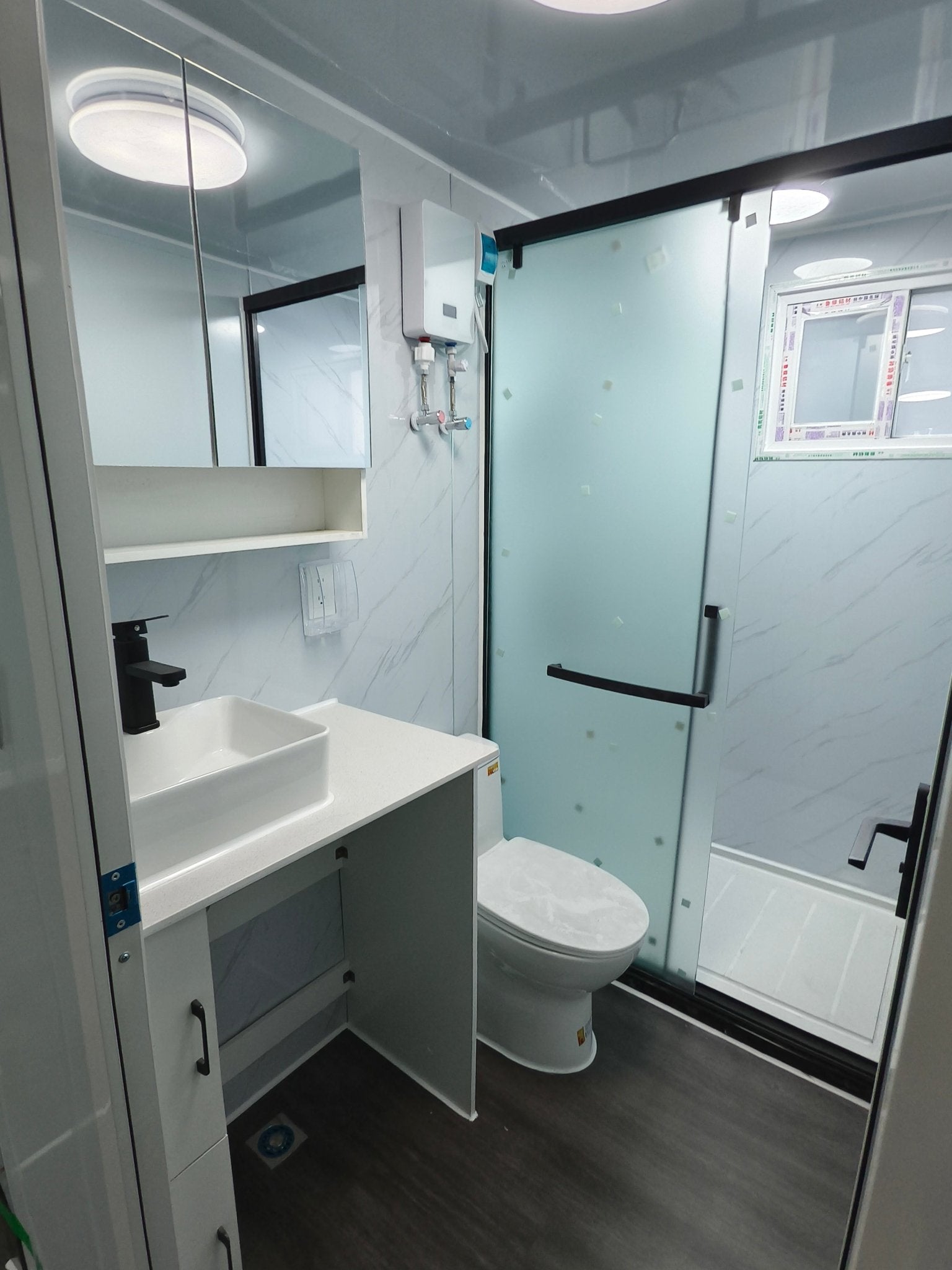 Expandable Container House 19.4 ft Modular Home 2 Bed 1 Bath Full Setup 110V 238931 - with | Sold by Uncle Wiener's Wholesale