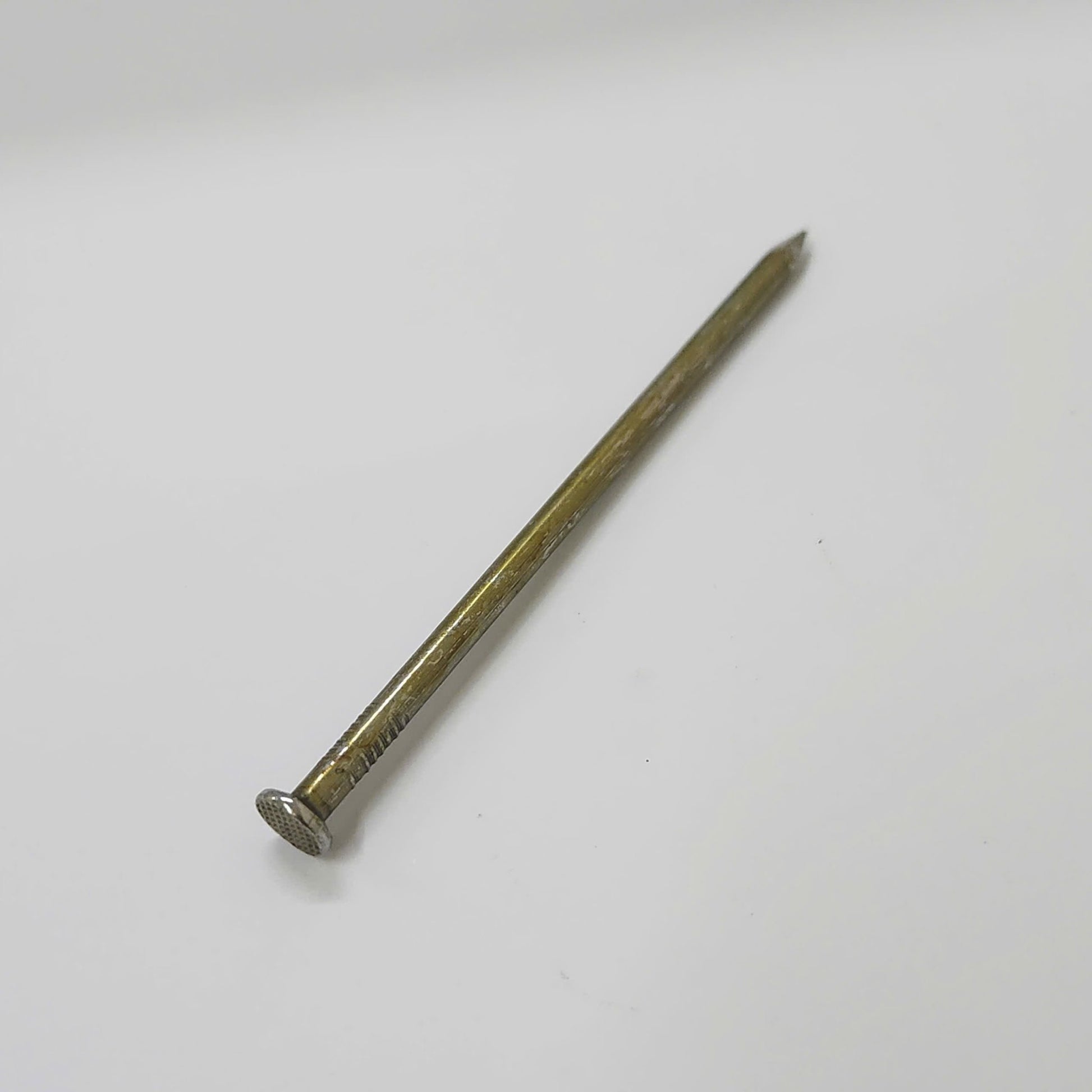 Framing Sinker Nails 10lb Bag 16D 3 - 1/2″ or 8D 2 - 1/2″ 26BN Series - with 16D 3 - 1/2″ | Sold by Uncle Wiener's Wholesale