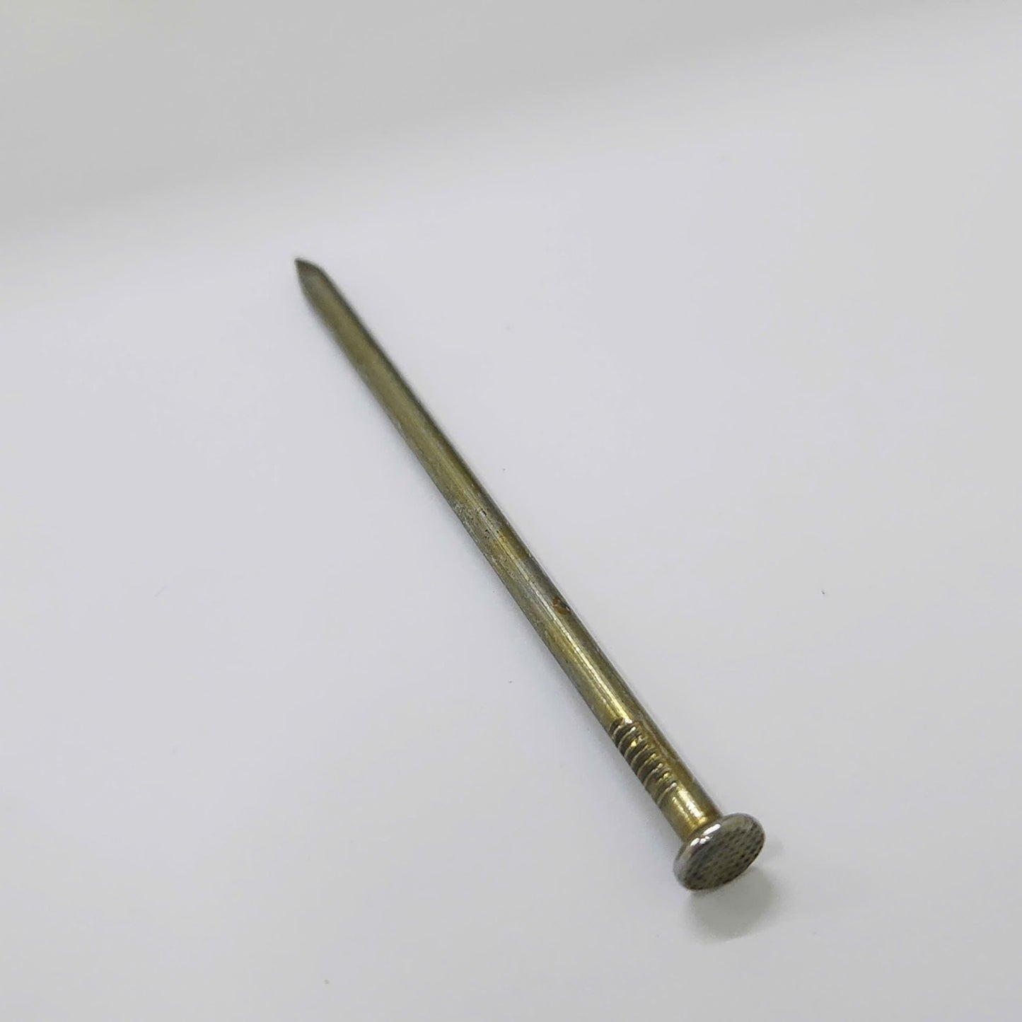 Framing Sinker Nails 10lb Bag 16D 3 - 1/2″ or 8D 2 - 1/2″ 26BN Series - with 16D 3 - 1/2″ | Sold by Uncle Wiener's Wholesale