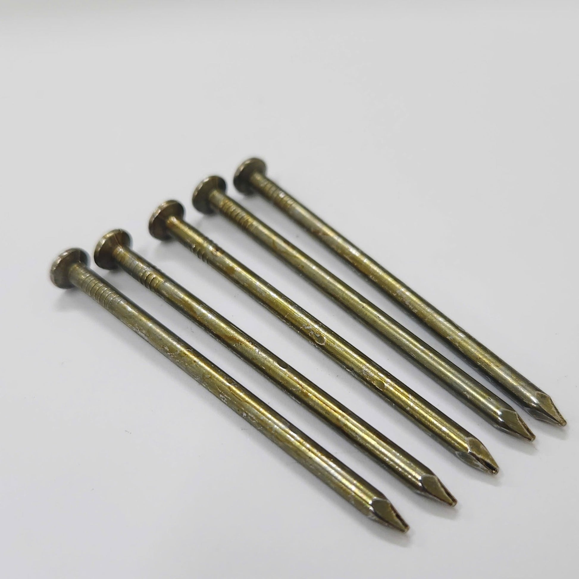 Framing Sinker Nails 10lb Bag 16D 3 - 1/2″ or 8D 2 - 1/2″ 26BN Series - with 16D 3 - 1/2″ | Sold by Uncle Wiener's Wholesale