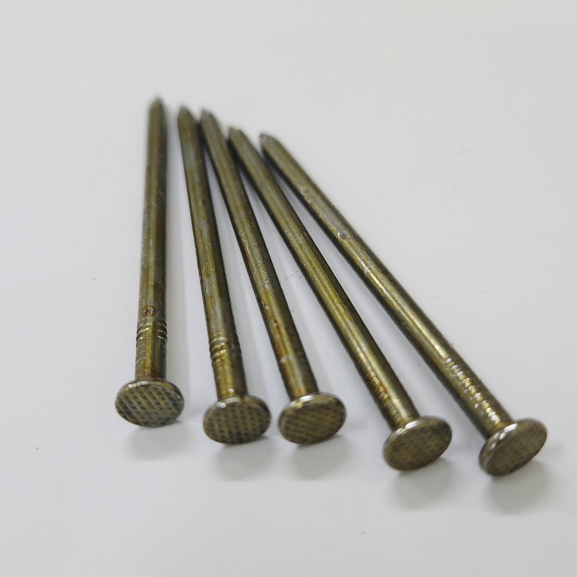 Framing Sinker Nails 10lb Bag 16D 3 - 1/2″ or 8D 2 - 1/2″ 26BN Series - with 16D 3 - 1/2″ | Sold by Uncle Wiener's Wholesale