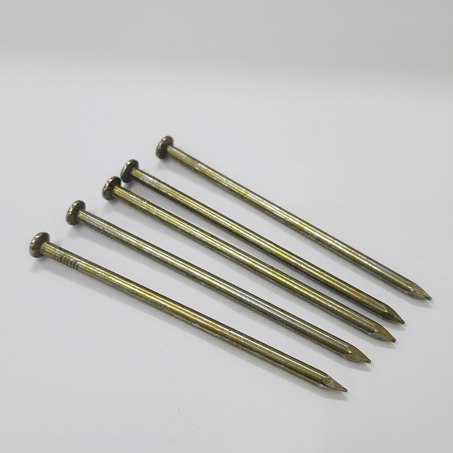 Framing Sinker Nails 10lb Bag 16D 3 - 1/2″ or 8D 2 - 1/2″ 26BN Series - with 16D 3 - 1/2″ | Sold by Uncle Wiener's Wholesale