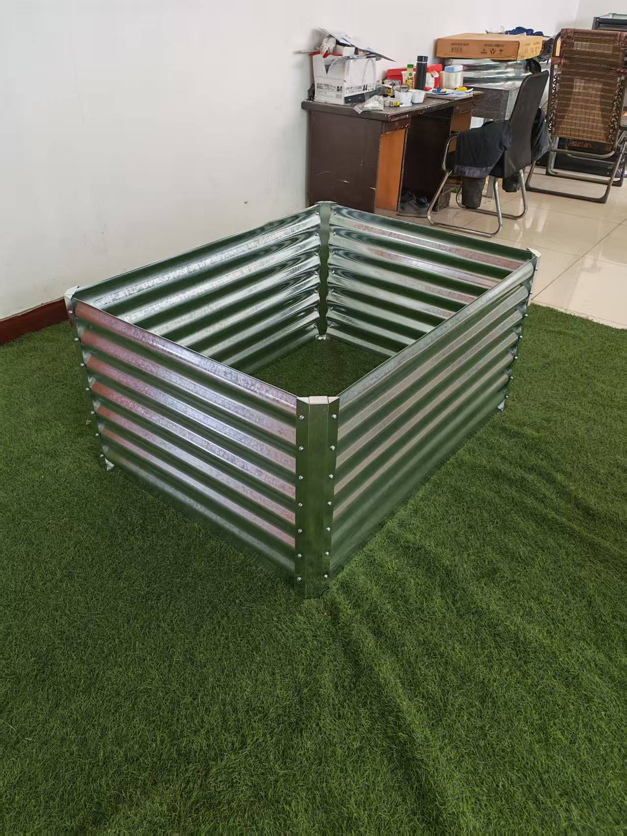 Galvanized Rectangle Raised Garden Bed – Heavy - Duty Steel Outdoor Planter Box - with 4 × 3 × 2 ft | Sold by Uncle Wiener's Wholesale