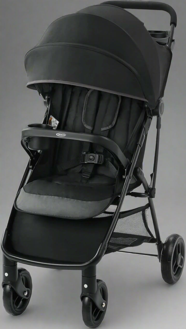 Graco NimbleLite Lightweight Baby Stroller – Gotham front view
Graco baby stroller compact fold – Gotham model
Stroller with cup holders and child tray – Graco NimbleLite
Lightweight stroller with car seat compatibility and canopy