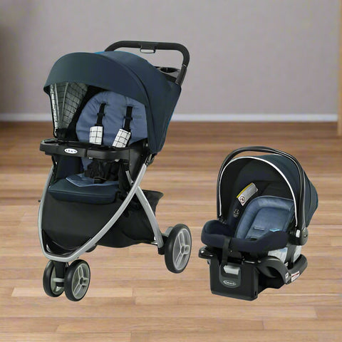 Graco Pace Click Connect Travel System with Blue Stroller and Infant Car Seat
Open Box Graco Blue Travel System with 4–35 lbs car seat
Graco stroller and infant seat combo in blue – lightweight and foldable