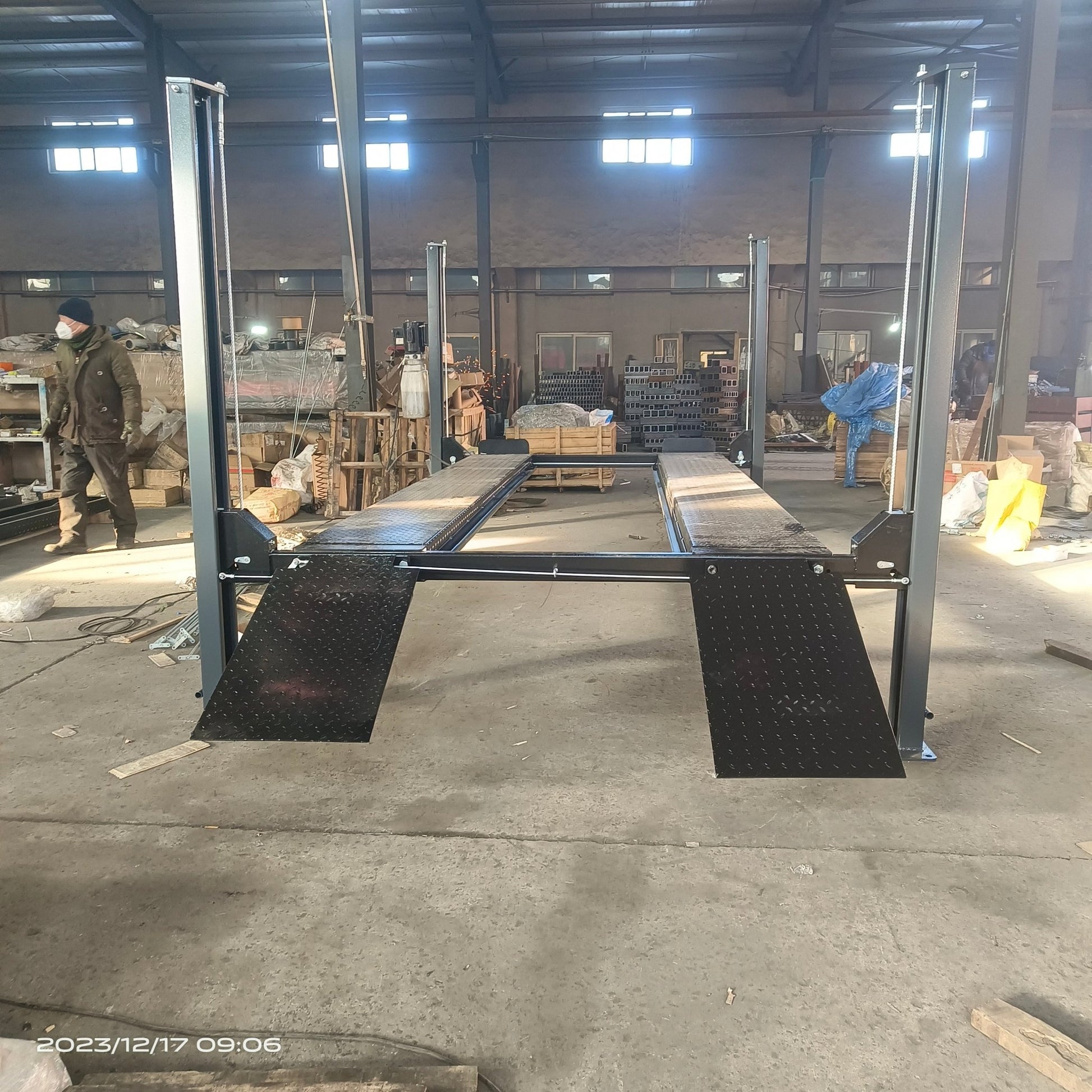 Heavy - Duty 4 Post Parking Lift 3700kg Capacity – 110V Manual Car Lift for Garage JH4P3700 - Car Lift with | Sold by Uncle Wiener's Wholesale