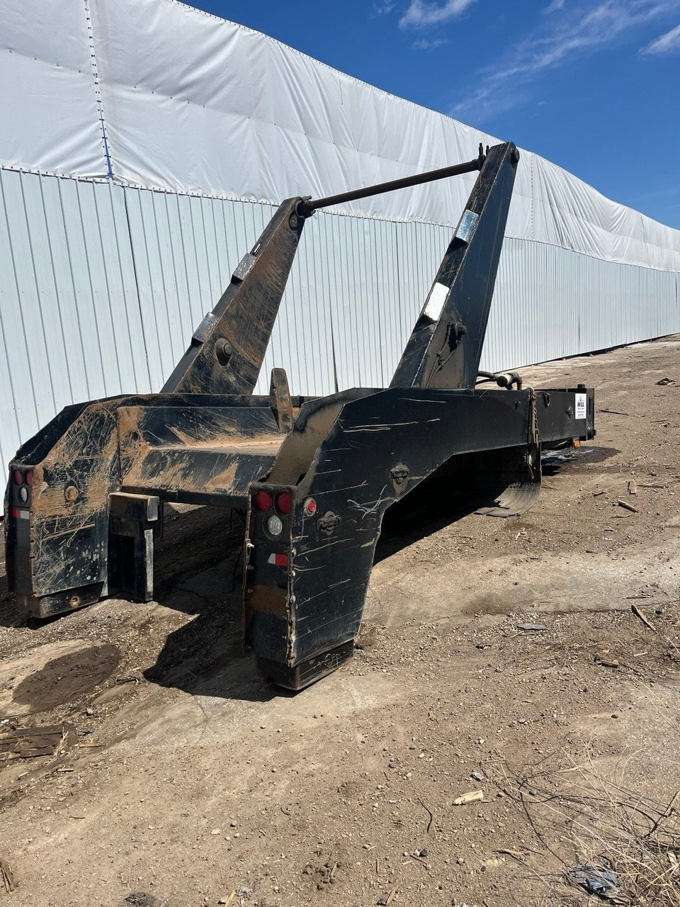 Heavy Duty Lugger Body / Roll - Off Hoist Truck Body – Scrap Bin, Demolition, Waste Container System – Used - surplus equipment with | Sold by Uncle Wiener's Wholesale
