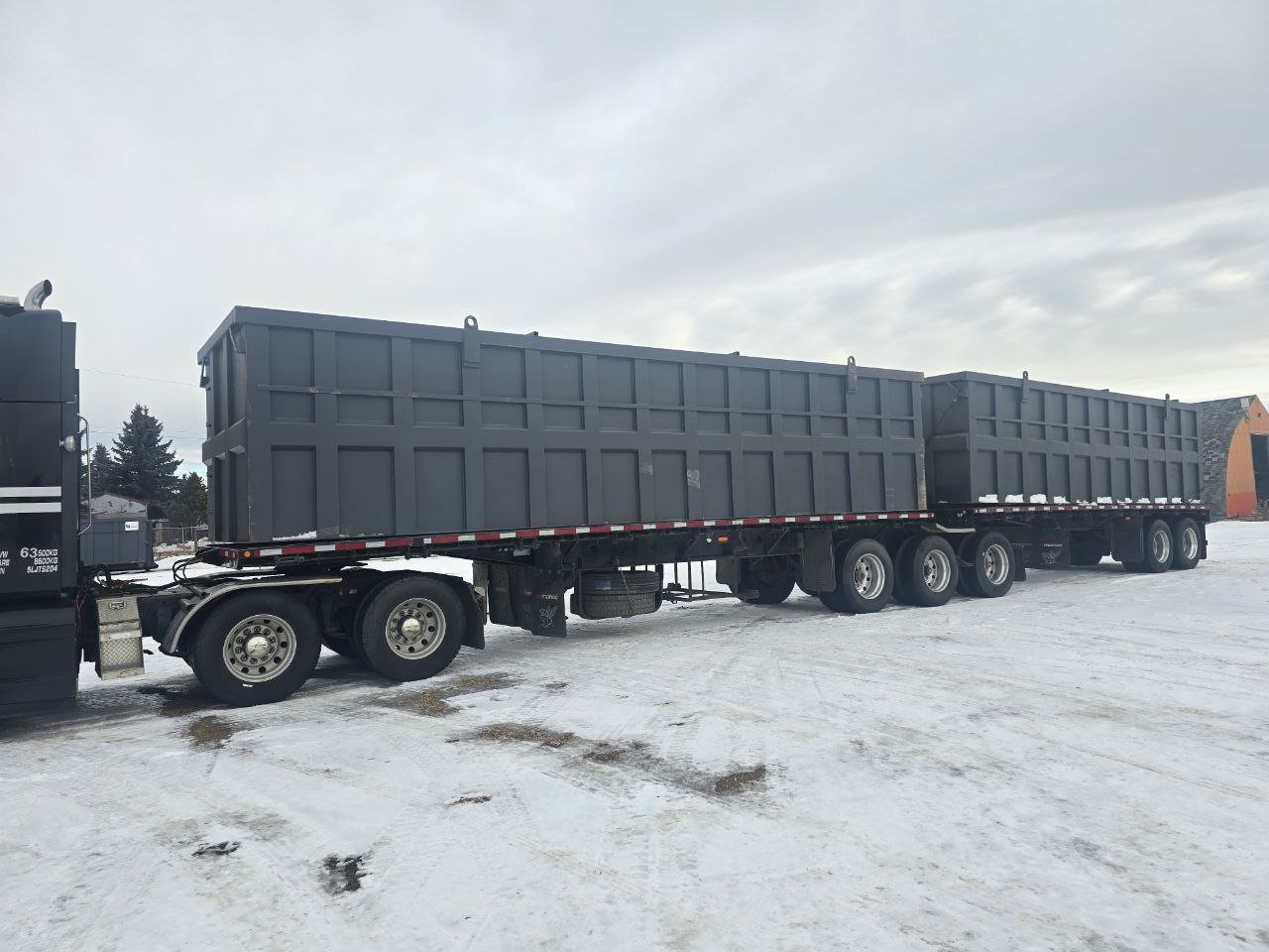 Heavy - Duty Steel Super B Trailer Bins 32ft & 28ft – Scrap for Demolition & Recycling M32X8X7 - with | Sold by Uncle Wiener's Wholesale