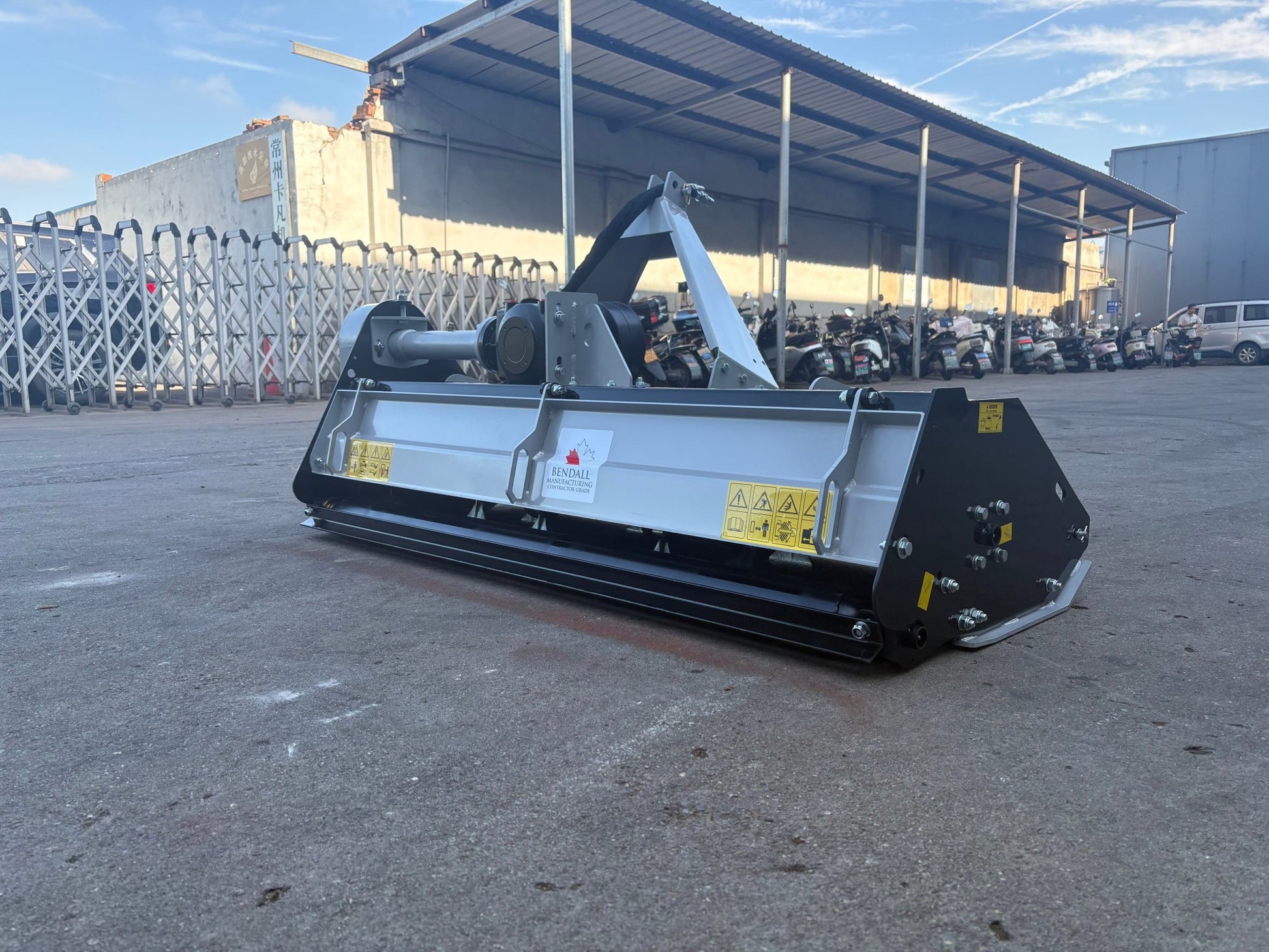 Hydraulic Side Shift Flail Mower Medium Duty for Tractor 49 to 65 Inch Cutting Width EFGCH Series - with 49" Cutting Width | Sold by Uncle Wiener's Wholesale