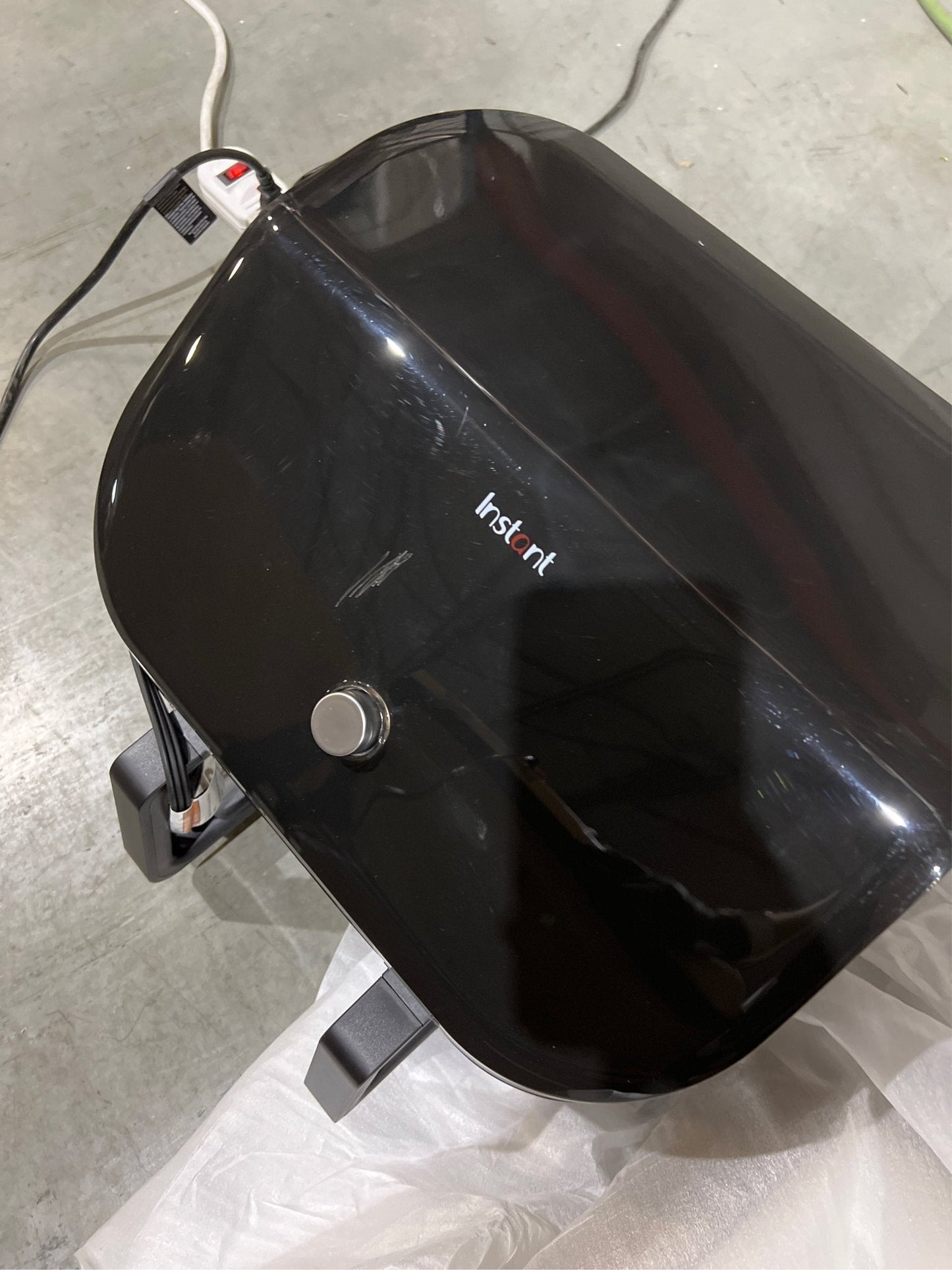 Instant Vortex 9 - quart Air Fryer with VersaZone Technology. SCRATCHES ON THE DISPLAY - with <B>Dimensions (Overall):</B> 15.1 inches (H) x 12.3 inches (W) x 15.9 inches (D) | Sold by Uncle Wiener's Wholesale