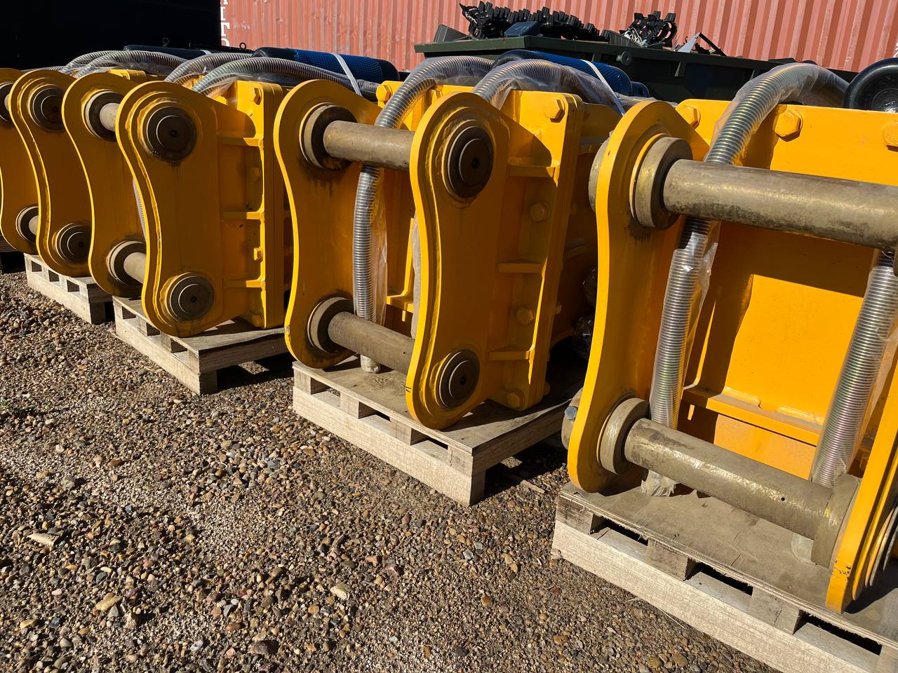 JISAN HYDRAULIC BREAKER HAMMER EXCAVATOR DEMOLITION ATTACHMENT - with JSB2200B | Sold by Uncle Wiener's Wholesale