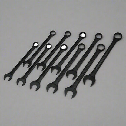 10-piece black oxide jumbo combination wrench set
SAE jumbo wrenches in roll pouch
black oxide combination wrench sizes 1-5/16" to 2"
close-up of wrench heads and panel grip
heavy-duty industrial wrench set for mechanics