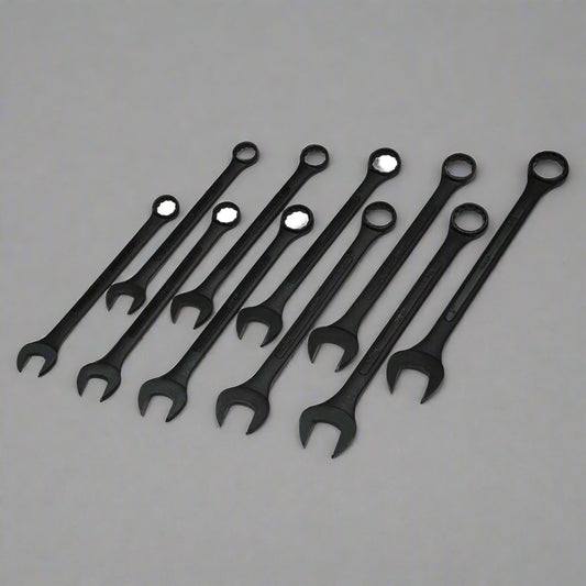 10-piece black oxide jumbo combination wrench set
SAE jumbo wrenches in roll pouch
black oxide combination wrench sizes 1-5/16" to 2"
close-up of wrench heads and panel grip
heavy-duty industrial wrench set for mechanics