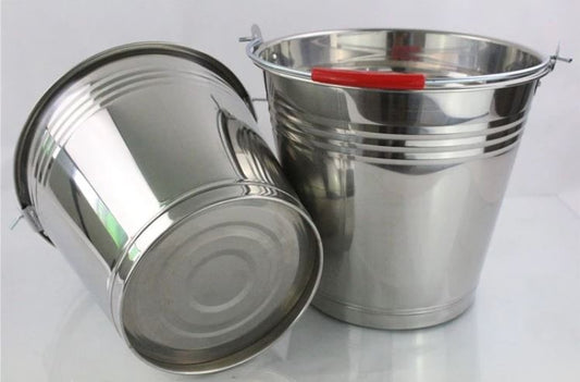 "16L stainless steel pail bucket with handle"

"Food-grade silver steel container"

"Rust-resistant pail for commercial or home use"

"QT9102 stainless pail used for liquids and chemicals"