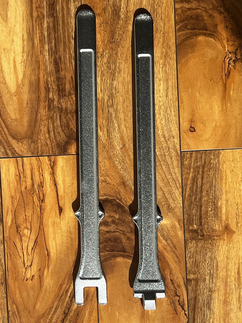 “16-inch tire iron tools for motorcycle and ATV bead breaking”

“Heavy-duty curved tip tire lever set”

“Steel tire irons for tire changing and garage use”