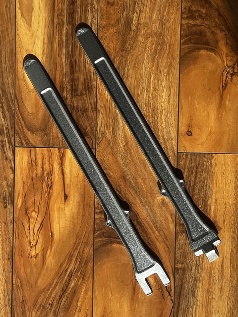 “16-inch tire iron tools for motorcycle and ATV bead breaking”

“Heavy-duty curved tip tire lever set”

“Steel tire irons for tire changing and garage use”
