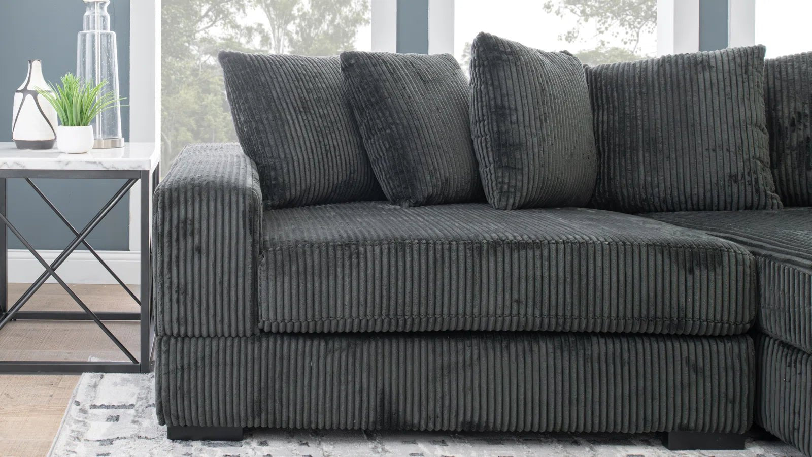2-Piece Corduroy Sectional Sofa in Dark Gray – Front View

Compact Gray Sectional Sofa with Ribbed Upholstery

Minimalist Living Room Sofa Set – 2-Piece Corduroy

Small Space Sofa with Soft Corduroy Fabric

Modern Two-Piece Sectional in Light Gray Finish