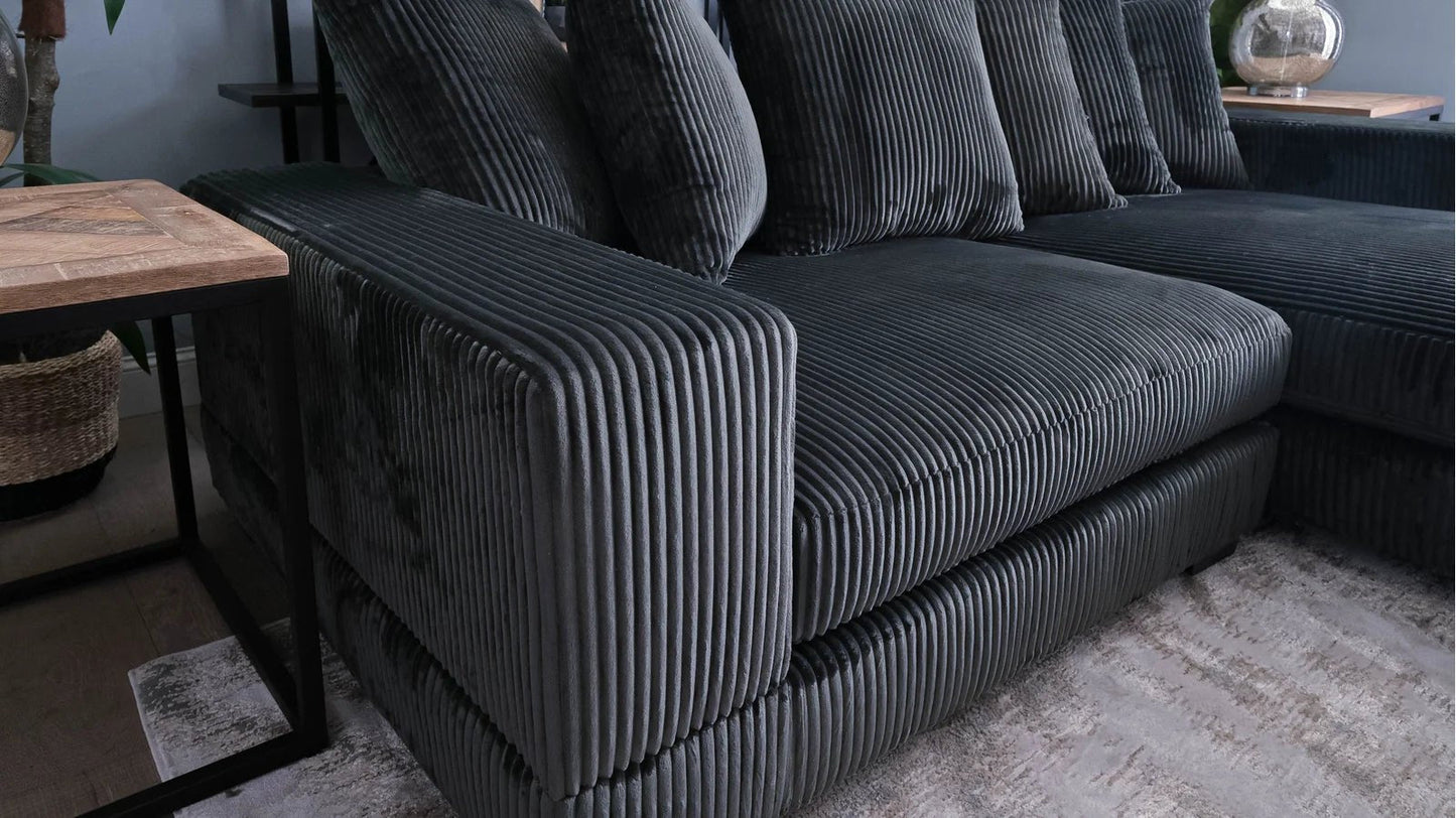 2-Piece Corduroy Sectional Sofa in Dark Gray – Front View

Compact Gray Sectional Sofa with Ribbed Upholstery

Minimalist Living Room Sofa Set – 2-Piece Corduroy

Small Space Sofa with Soft Corduroy Fabric

Modern Two-Piece Sectional in Light Gray Finish
