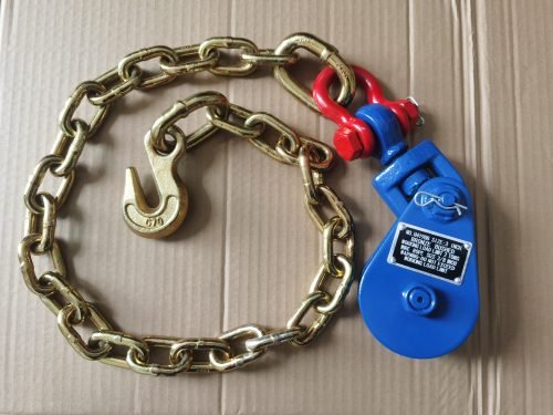 2-ton snatch block with G70 chain and shackle anchor
Heavy-duty towing pulley block with gold chromate chain
Off-road recovery pulley with grab hook and snatch block
Snatch block winch accessory for towing and rigging
Forged steel chain anchor with secure shackle for towing