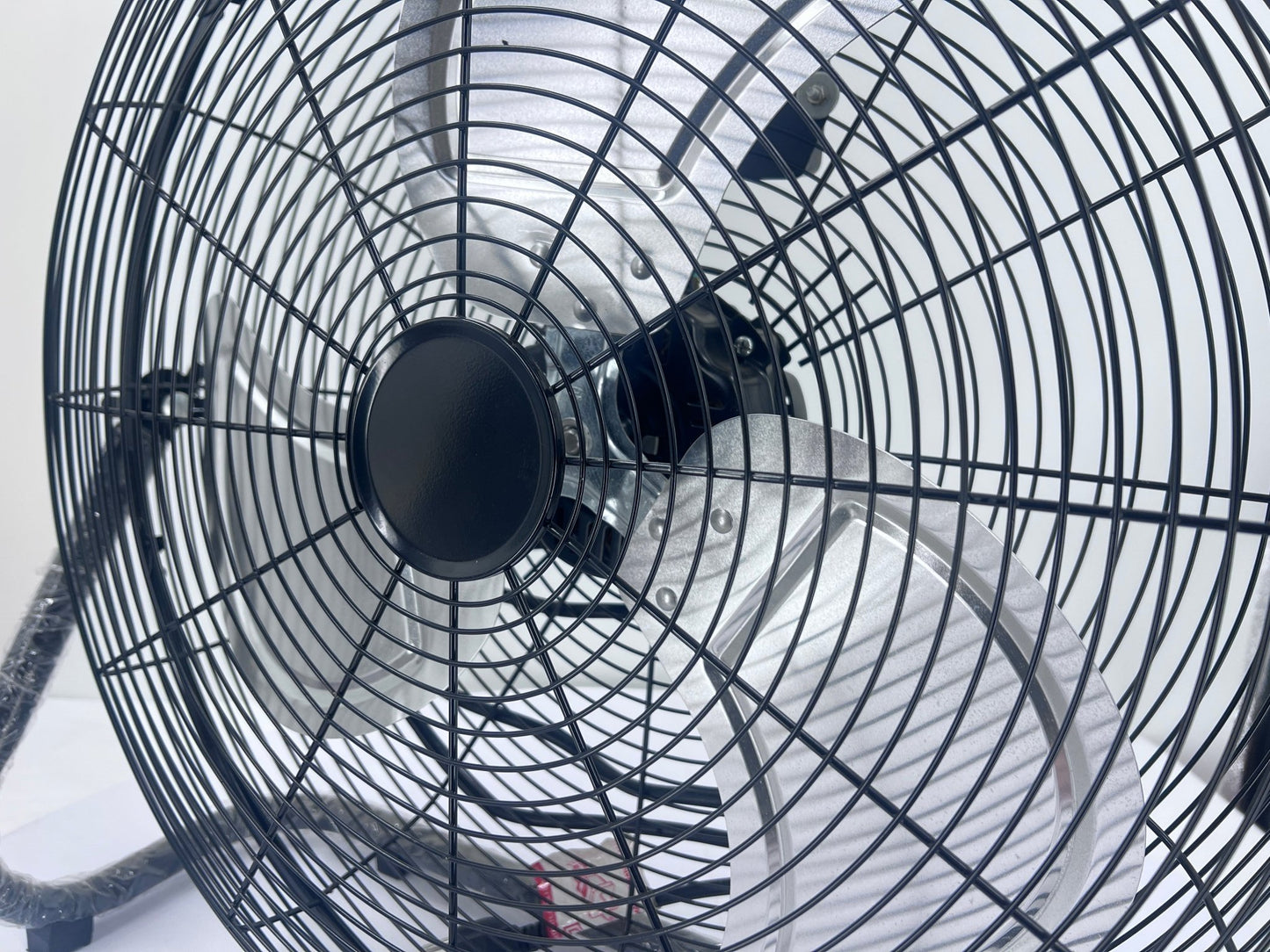 20-Inch Heavy Duty Industrial Floor Fan – 3-Speed Adjustable

Metal Blade Commercial Cooling Fan for Workshops

Adjustable Tilt Heavy Duty Fan for Warehouse Ventilation

Garage Industrial Floor Fan 20" Model 1211446

Powerful 3-Speed Industrial Airflow Fan

