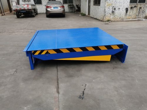 Ramp loading platform with anti-slip surface