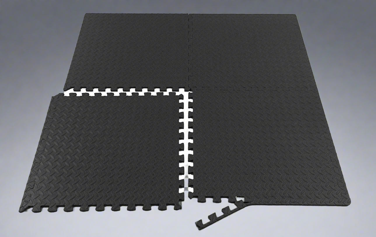 Close-Up of Edge Piece on EVA Foam Mat