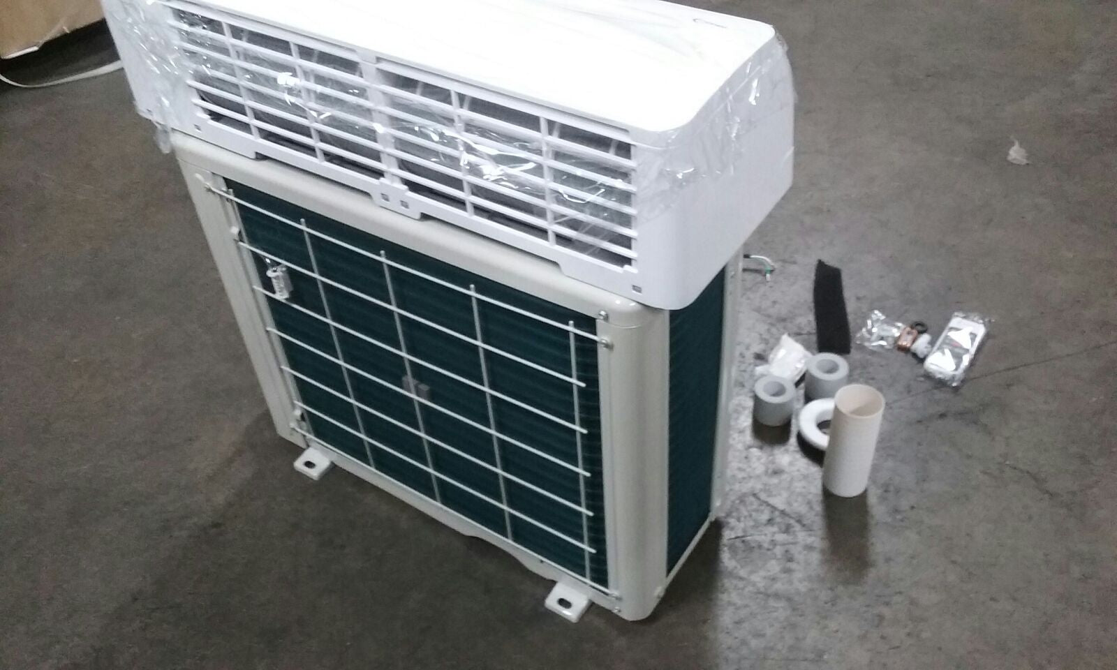 Toshiba 24,000 BTU Ductless Mini Split AC with Install Kit

Indoor air handler with remote control – 1 ton mini split

Outdoor condenser unit with Toshiba compressor

Full mini split AC installation kit (copper lines, drain pipe)

Quiet inverter ductless air conditioner setup