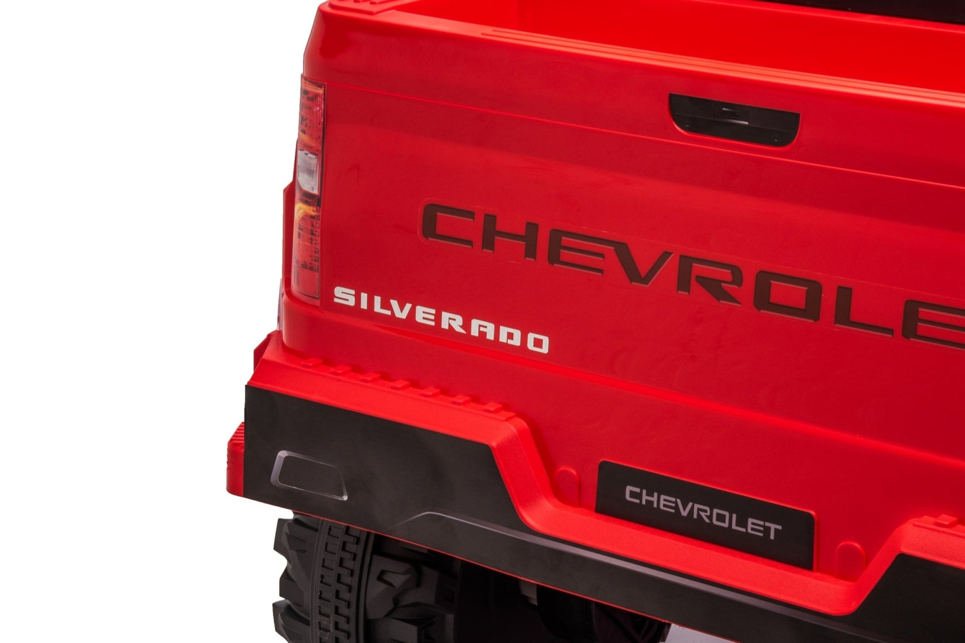 Red Chevrolet ride-on pickup truck for kids with open doors

Front view of Chevrolet kids ride-on with LED lights

Side view of red 24V Chevrolet electric truck toy

Remote-controlled kids electric pickup truck in red

Ride-on truck with Bluetooth and leather seating for children