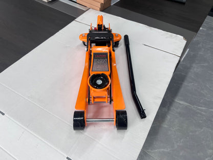 2.5 Ton Low Profile Hydraulic Floor Jack – Side View with Dual Pistons
Hydraulic Floor Jack in Orange – Lift Arm Close-up
2.5 Ton Jack – Low Clearance Front Profile
Full View of Dual Piston Hydraulic Jack with Rubber Saddle