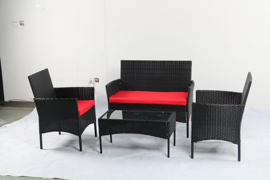 4 PCS Outdoor PE Rattan Furniture Set ��� Black Patio Sofa Chairs with Cushions and Glass Coffee