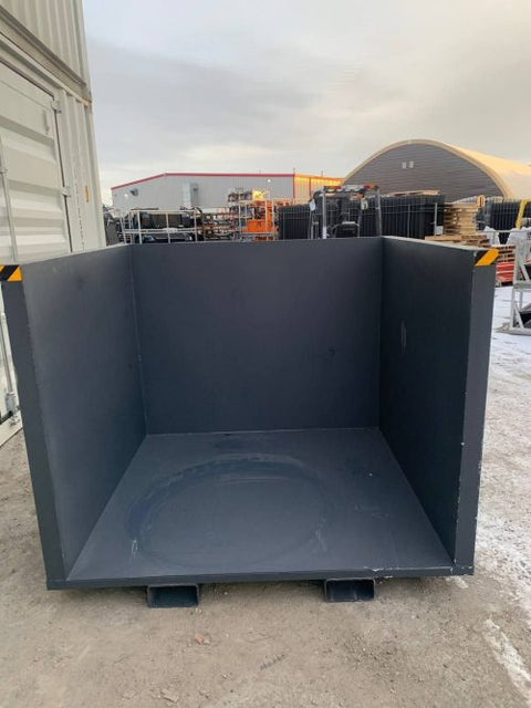 “4-yard steel scrap bin with forklift pockets”

“Heavy-duty metal debris dump box for recycling”

“Industrial black powder-coated dump container”

“Side view of steel debris bin – 4 yard capacity”