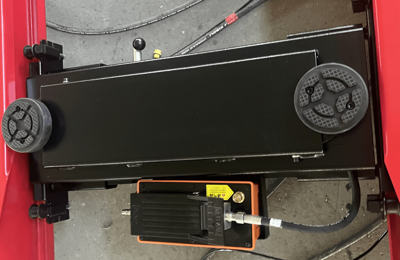 4500 LB Pneumatic Rolling Bridge Jack for Car Lift – Model 172024