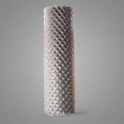 Close-up of galvanized chain link fencing roll

Installed Class 1 chain link fence for residential use

11 gauge steel wire mesh fencing detail

Chain link fence with metal posts on concrete

Heavy-duty galvanized fence roll packaging