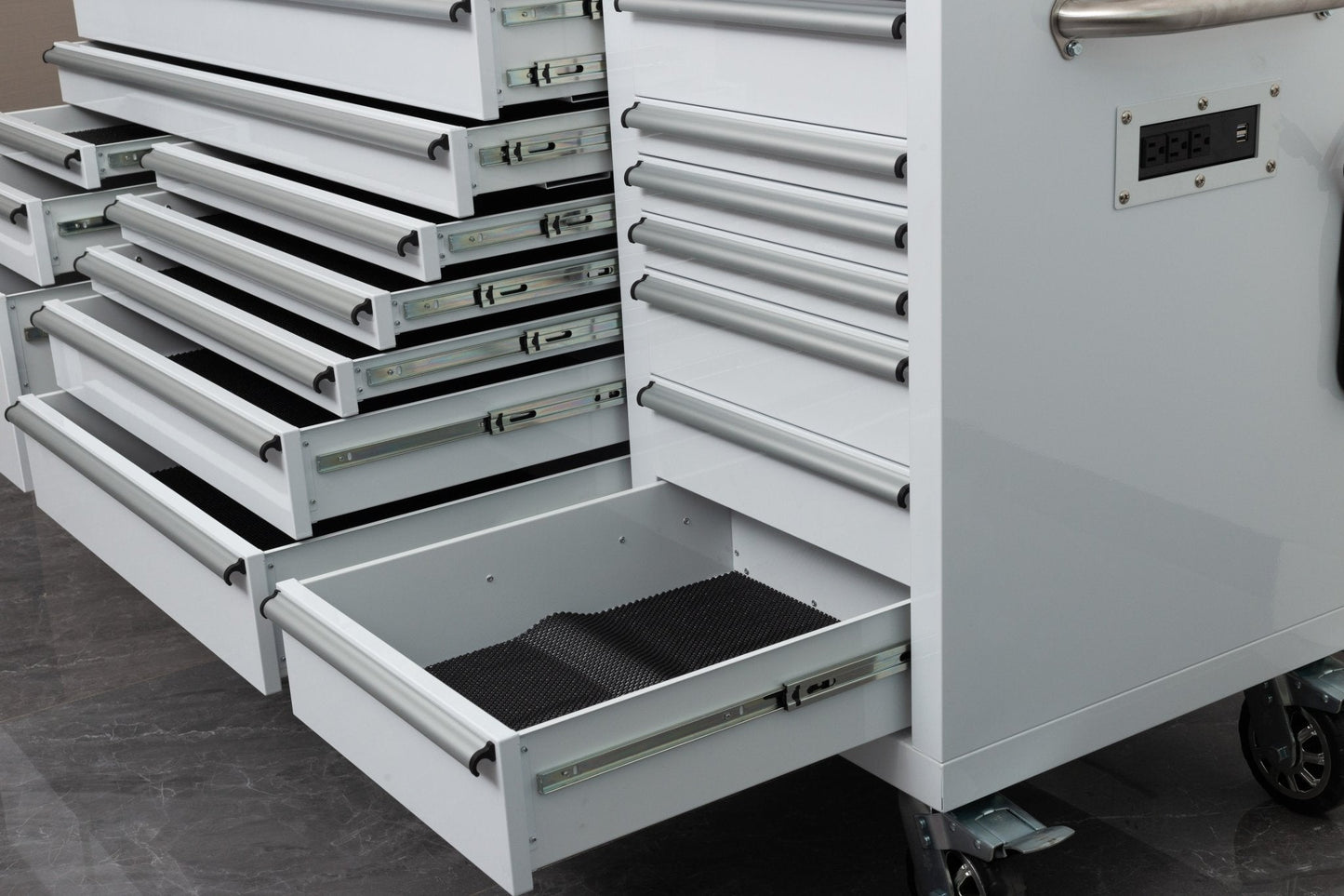 6 FT 17 DRAWER FATBOY TOOL BENCH WORKBENCH WITH POWER & USB - with Desert Sand | Sold by Uncle Wiener's Wholesale