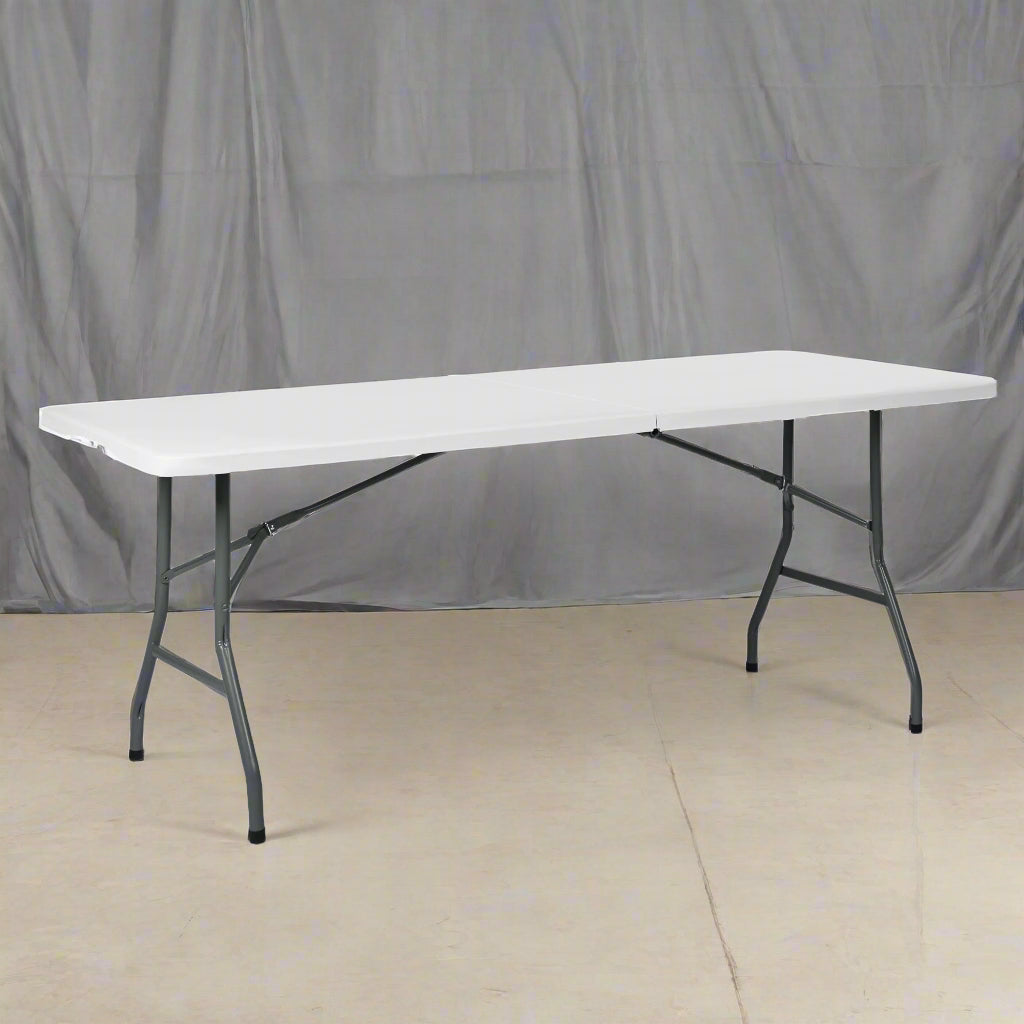 6 Ft Bi-Fold Folding Table – Side View
Folding Utility Table with Handle – Outdoor Use
Heavy-Duty Folding Table – Collapsed for Storage
Plastic Bi-Fold Table – Metal Frame Detail
Event and Office Folding Table – 6 Foot Size